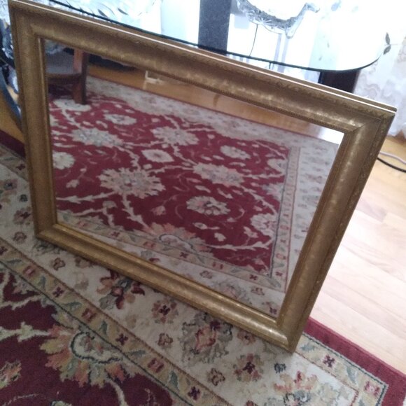 Elegant Vintage Gold Framed Mirror - Picture 3 of 5